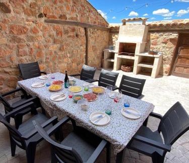 Palmaces de Jadraque House | La Casa Rural de Pálmaces