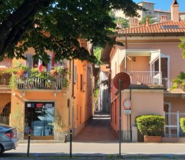 Angera House | La Casa sul Lago