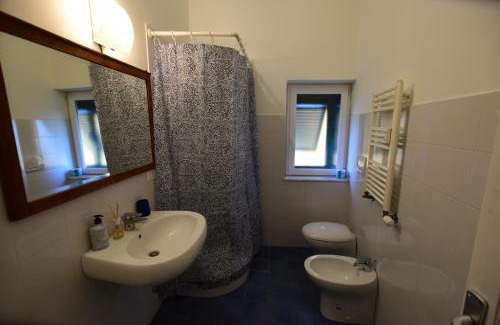 Lagaccio Apartment | La Casa Sulla Mattonata cozy apartment on a traditional Genoese path, with a nice view and close to Principe Station