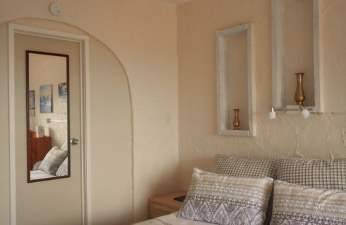 Te Puru House | La Casa Te Puru Lodge