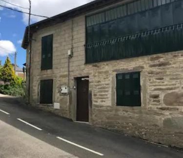 Cerdillo House | La Casa Verde en Sanabria de 4 habitaciones y 2 baños