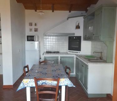 Poppi House | La casetta al castagno
