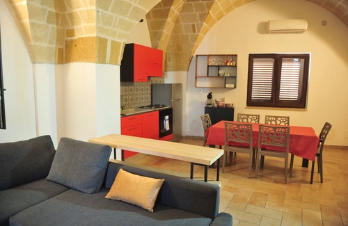 Taranto Apartment | La Casetta Apartments