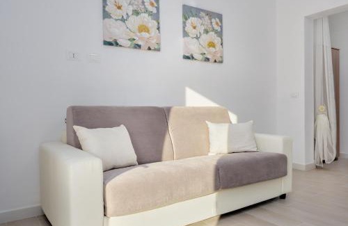 Loiri House | La Casetta Bianca