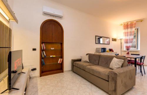 Zona LIII Tomba di Nerone Apartment | La Casetta di Naty