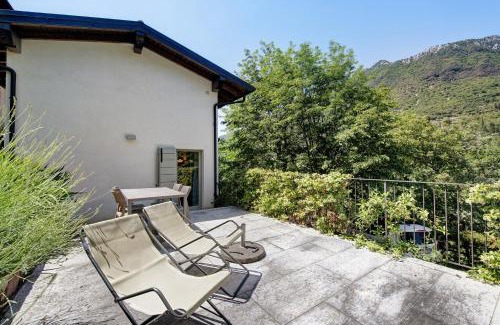 Toscolano Maderno Apartment | La casetta nel bosco Garda Lake