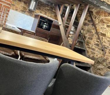 Riego de Ambros Ski Chalet | La Casina de Gelo