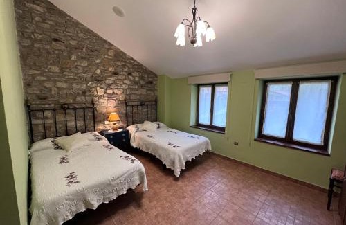 Cremenes House | La Casina Del Rio