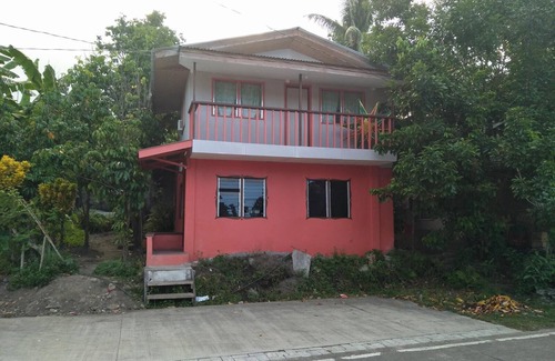 Catarman House | La Casita 2 2BD, aircon, fully furnished vacation home in Camiguin