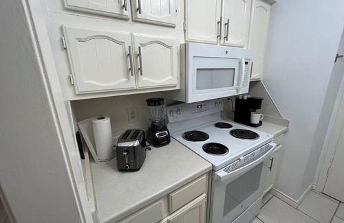 Brownsville House | La Casita 3n