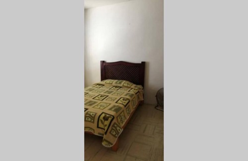 Villa de Alvarez House | La casita Ambar