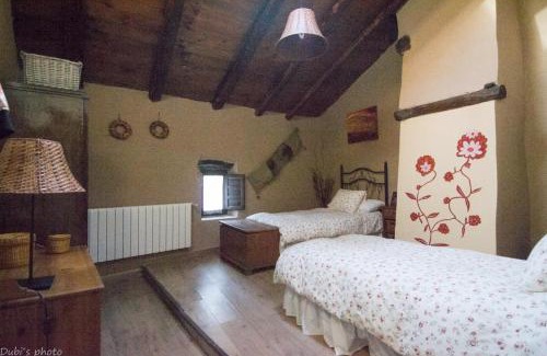 Tamajon House | La Casita de Leire