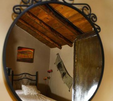Tamajon House | La Casita de Leire