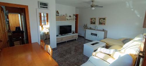 Santiago de la Ribera House | La Casita de Pepe y Choni
