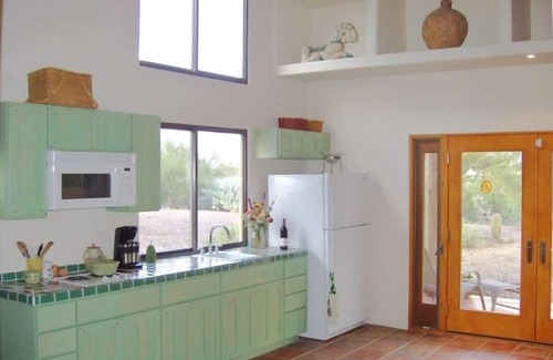 Tucson House | La Casita De Tucson - a Unique Private Getaway W/Pool, Spa. Close to downtown