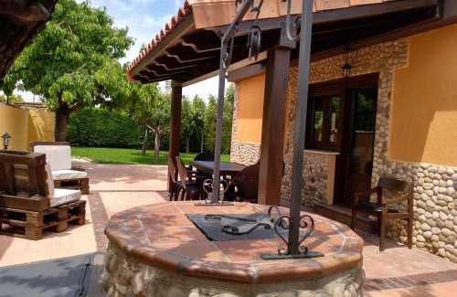 Villalmanzo House | La Casita Del Abuelo
