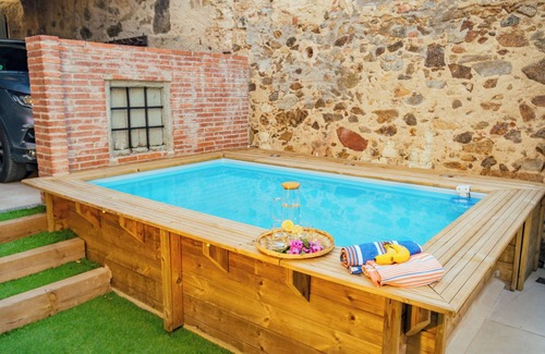 Alella House | La Casita del Vino