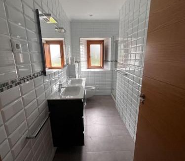Artzentales House | La casita, entorno rural, servicios y comida local