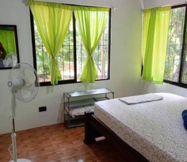 Santa Cruz House | La casita JSL