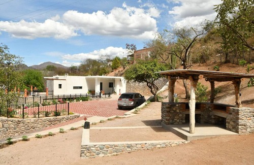 Alamos Apartment | La Casita Las Alamos