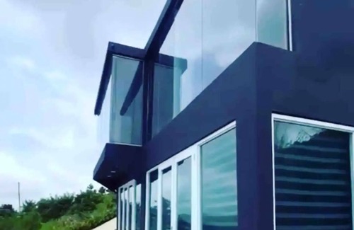 Beatriz House | 𝗟𝗮 𝗖𝗮𝘀𝗶𝘁𝗮 𝗡𝗲𝗴𝗿𝗮 𝗲𝗻 𝗖𝗮𝘆𝗲𝘆nn