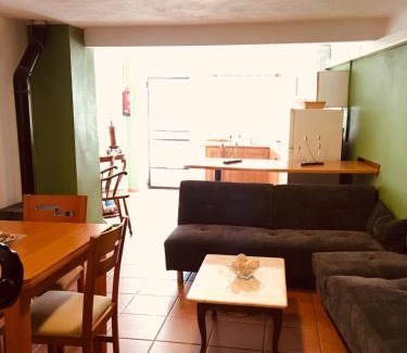 Macastre House | La casita Santa Bárbara