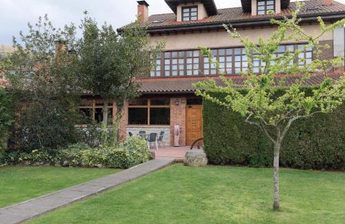 Laviana House | La Casona De Entralgo