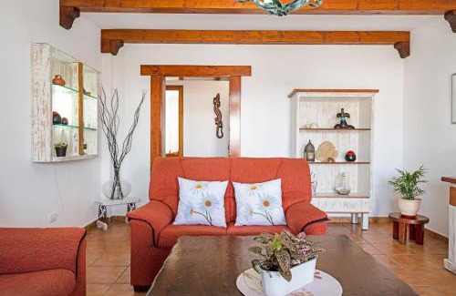Tias House | La Casona