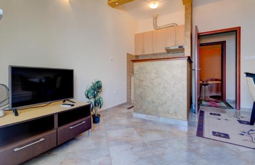 Donja Kostanjica Apartment | La Castagna Apartments