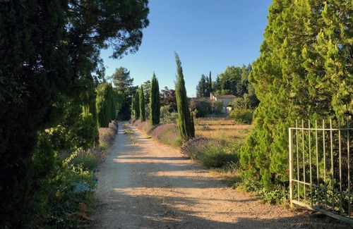 Caumont-sur-Durance House | la Caumontoise