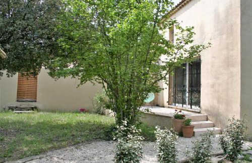Caumont-sur-Durance House | la Caumontoise