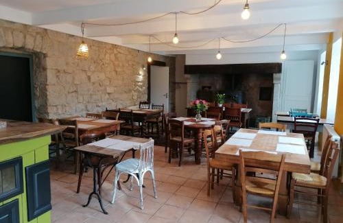 Saint-Etienne-de-Serre Bed & Breakfast | La CELINA