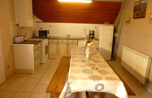 Igon Apartment | "La Chênaie" independent gîte