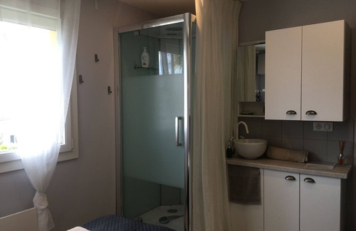 Boucau Bed & Breakfast | La chambre des CONTES - N°3/3- SPA PRIVATIF en option en JUILLET, inclus en AOUT