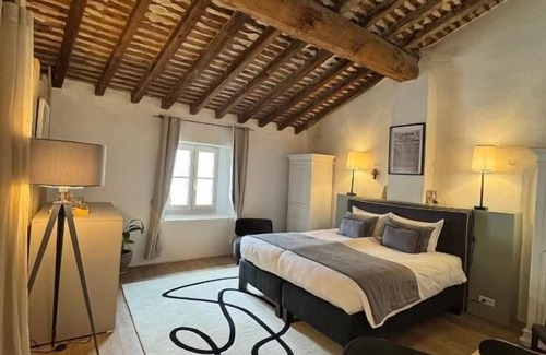 L'Isle-sur-la-Sorgue Bed & Breakfast | la chapelle sur la sorgue