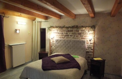 Rasey Bed & Breakfast | La Charmante