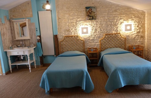 Andilly House | LA CHARMENTAISE Charming B&B at the gates of La Rochelle & the Marais Poitevin