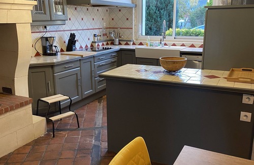 Thesee House | La Charmeraie: charming gîte with pool and spa
