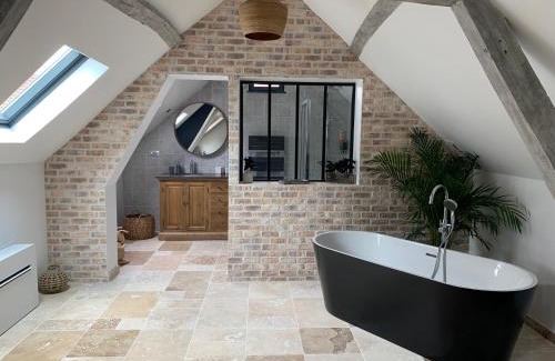 Lacroix-Saint-Ouen Apartment | La Charmeraie Wellness & SPA