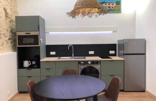 La Copechagniere Apartment | La Charmille - Côté Cour