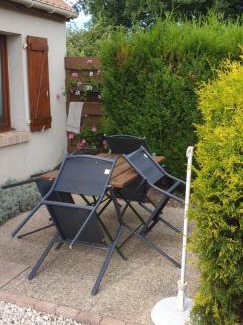 Charenton-du-Cher Apartment | la chaume