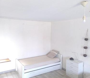 Saint Cyr du Doret House | La Chaume Gite Le Roseau Étoilé