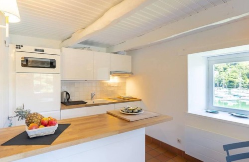 Nevez House | La Chaumière by Interhome