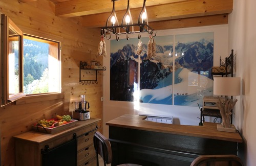 Saint-Nicolas-la-Chapelle Ski Chalet | La Chevrière, beautiful log chalet, panoramic view, near Megève
