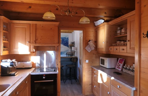 Saint-Nicolas-la-Chapelle Ski Chalet | La Chevrière, beautiful log chalet, panoramic view, near Megève