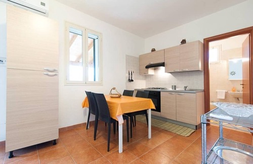 Galugnano Villa | La Chiesura, three apartments in villa with private pool