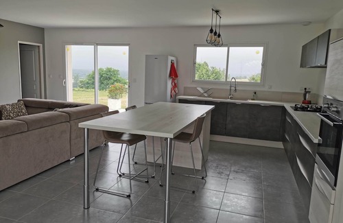 Brie-sous-Barbezieux House | La Chouette: new house, ideal for family vacations! Soothing view