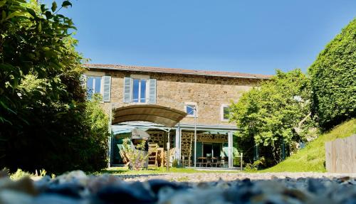 Vaux-en-Beaujolais House | La Chouette Etoilée Gite familial