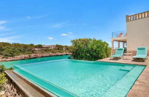Cala Marcal Villa | LA CITA DEL MAR Cala Marsal Luxury SEA experience
