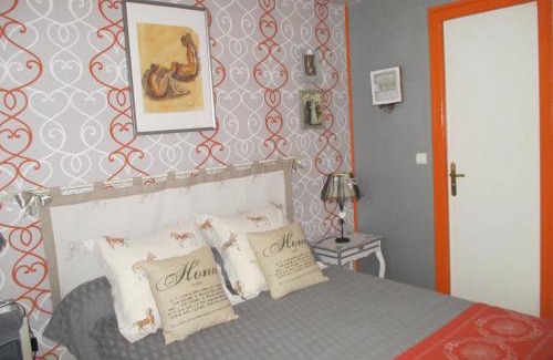 Villiers-les-Hauts Bed & Breakfast | La Clé Des Champs